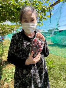 とまり木・結人 合同でぶどう狩り